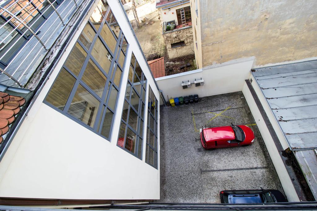 National Theater Ruterra Flat Διαμέρισμα Πράγα Εξωτερικό φωτογραφία